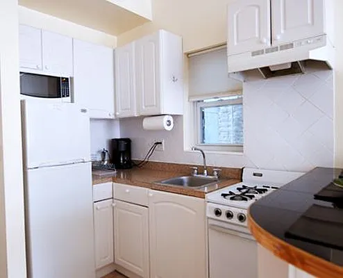 Rented by Sheila M Apfel, LREB | media 25