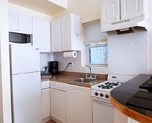 Rented by Sheila M Apfel, LREB