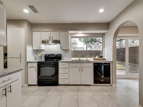 2nd image of 2023 Cedarwood Dr