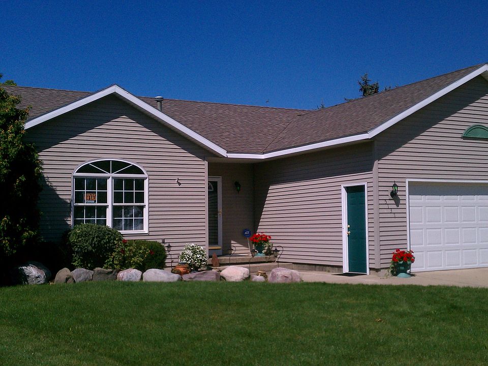 1st image of 5137 Breezefield Dr SE
