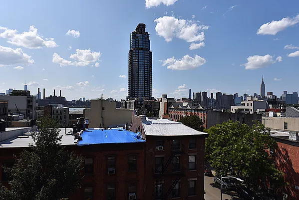 Rented by Keller Williams NYC | media 49