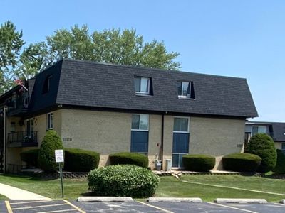 11120 S 84th Ave APT 1B, Palos Hills, IL, 60465