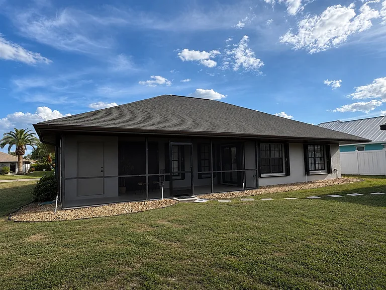 23146 Ambassador Ave — Photo 35