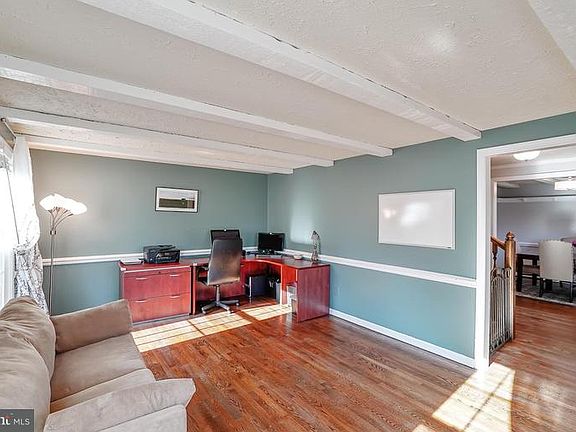 5th image of 9301 Ironhorse Ln