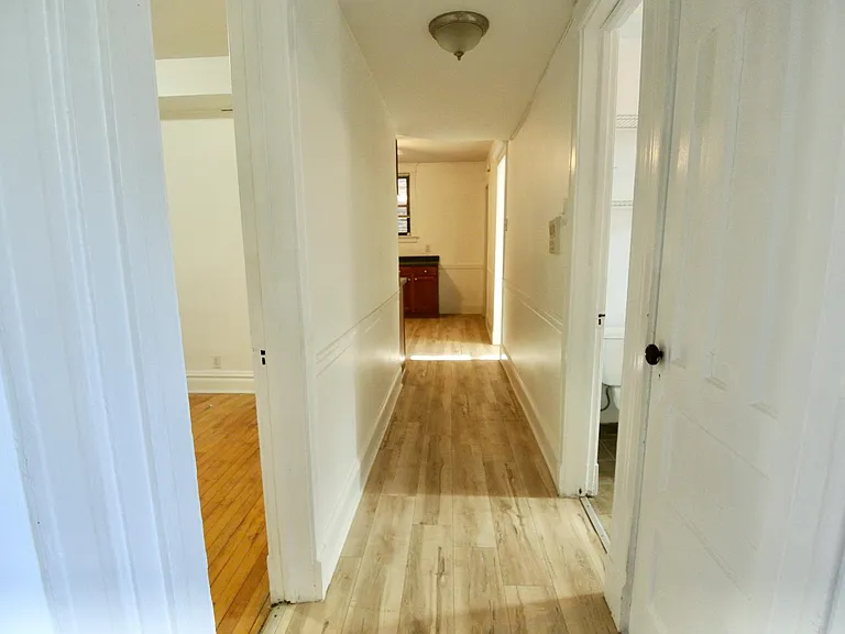3801 N Lakewood Ave #GDN — Photo 11