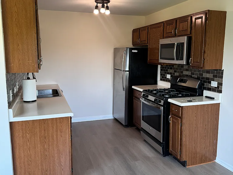 636 Mallard Ct #2D — Photo 6