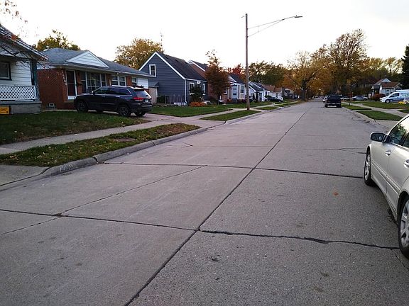 3rd image of 22006 Grand Lake St