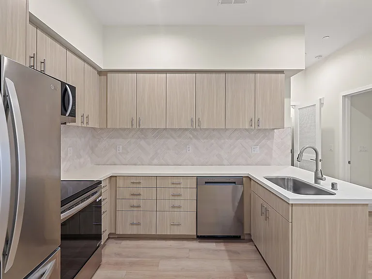 Renaissance at Uptown Orange — Photo 16