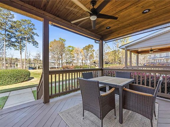 3rd image of 549 Old Phoenix Rd #104