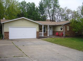 149 Hunters Rdg, Saint Charles, MO 63301