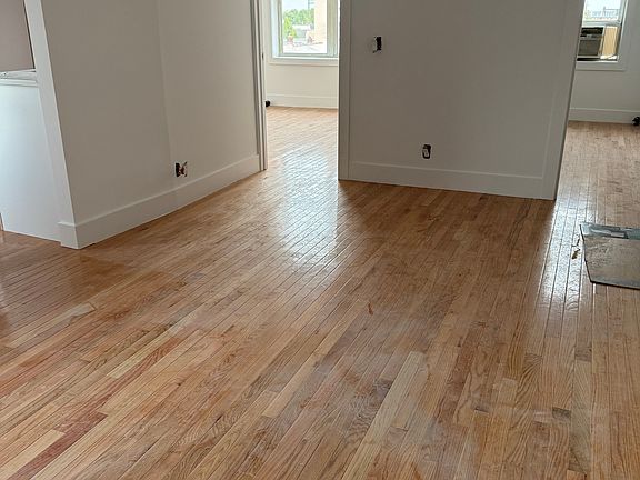 2nd image of 2453 43rd St #2