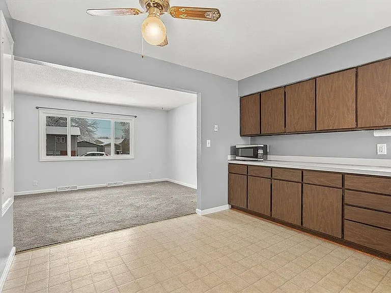 1417 Starview Dr — Photo 7
