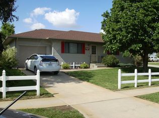 1030 Sunnyview Dr, Wayne, NE 68787