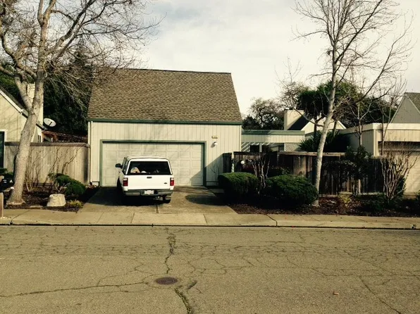 713 Crocus Dr, Sonoma, CA 95476