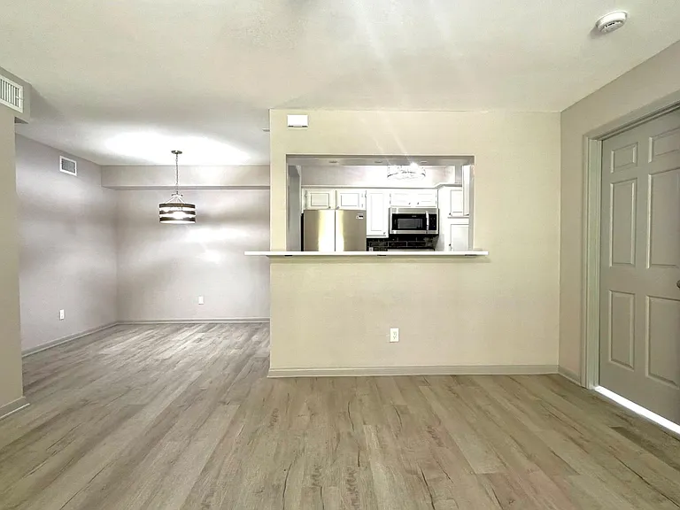 1311 Antoine Dr #219 — Photo 5