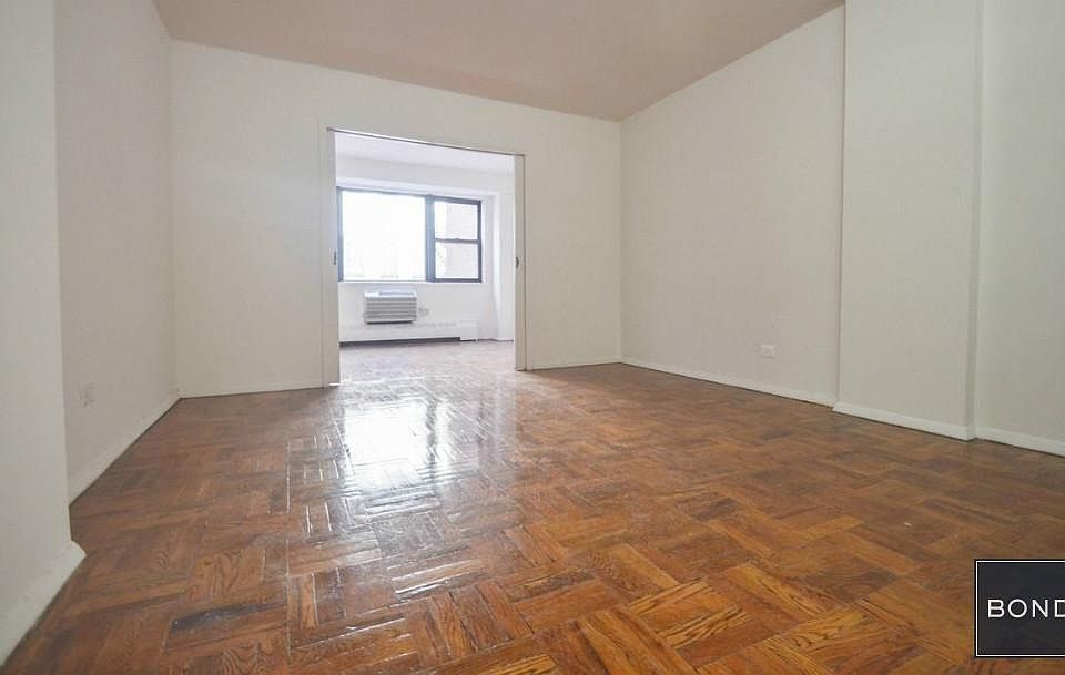 1st image of 320 E 54th St APT 3B