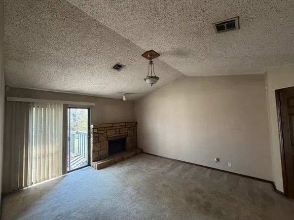 5201 SE Nowata Rd #201, Bartlesville, OK 74006