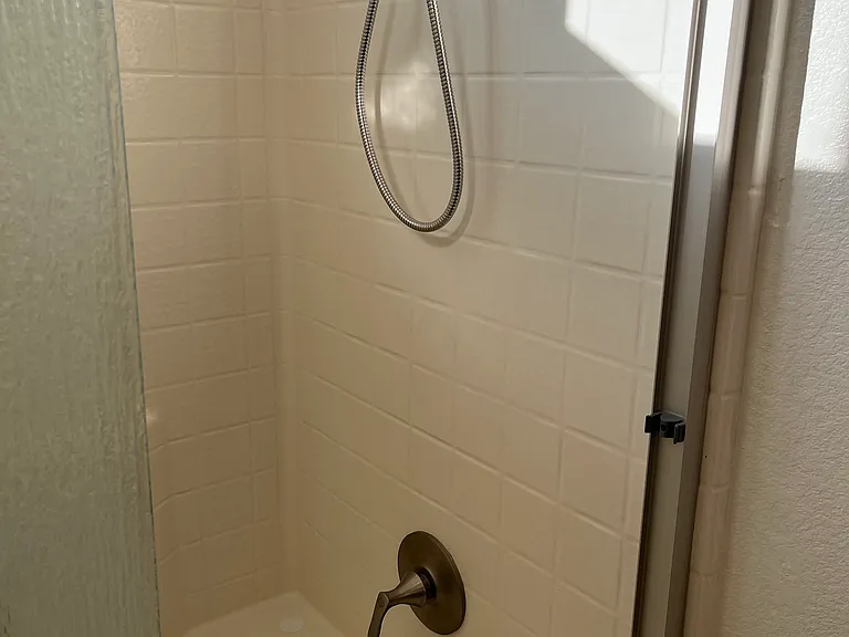 525 Wicklow Dr — Photo 55