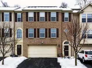 215 Southern Valley Ct, Mars, PA 16046