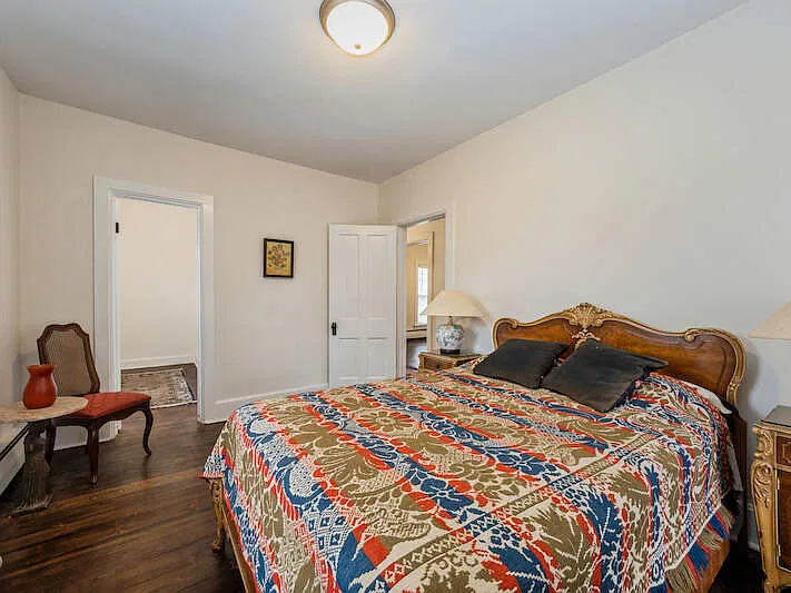 4 bed, 1950 sqft, $3,500 — Photo 2