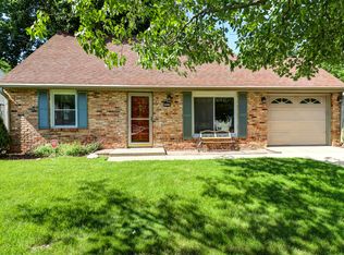 2610 W Daniel St, Champaign, IL 61821