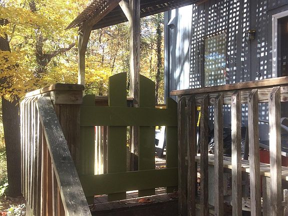 3rd image of 4325 Hunters Club Dr