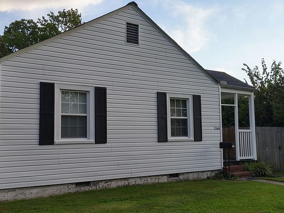 2nd image of 2749 Greenwood Dr