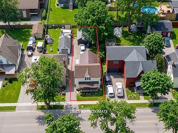 3rd image of 41 Goderich St W