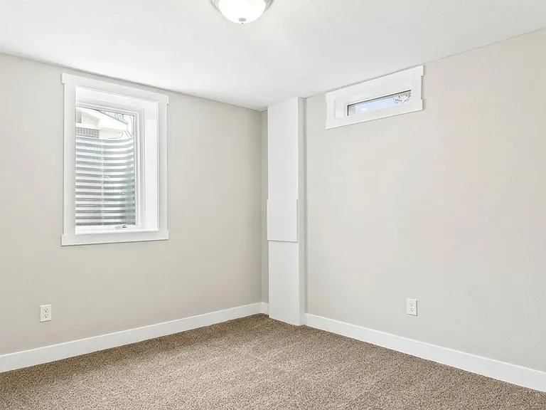 89 W 81st Pl #2 — Photo 7