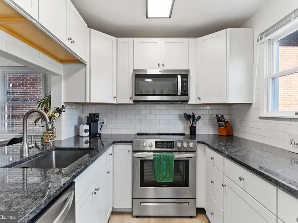 2309 2nd 1/2 St, Harrisburg, PA 17110