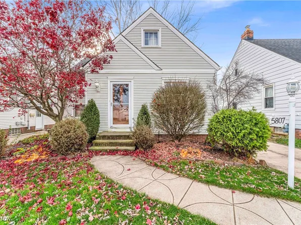 5807 Orchard Ave, Parma, OH 44129