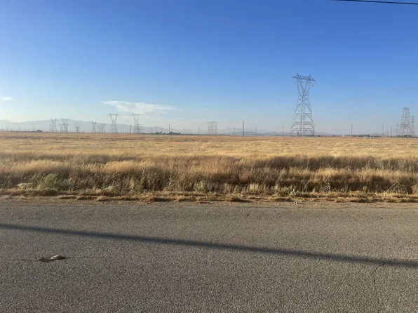 J J Avenue Vic #100, Lancaster, CA 93536