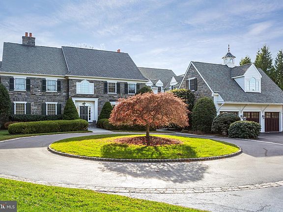 3rd image of 152 Grubb Rd