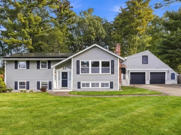 20 Newburgh Road, Nashua, NH 03062