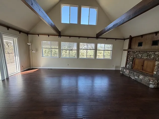 Incredible Views!! Beautiful 2 Bdrm, 2 Bth, Updated 3 Level Home! — Photo 4