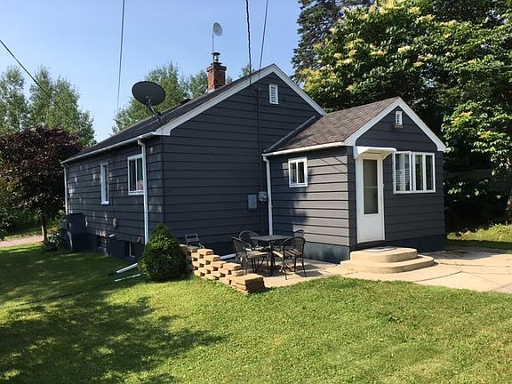 2nd image of 9235 Park Pl