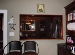 235 Juanita Ave, Freeport, NY 11520