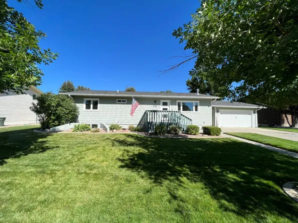 505 Deer Dr, Great Falls, MT 59404