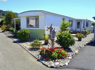 98090 W Benham Ln, Brookings, OR