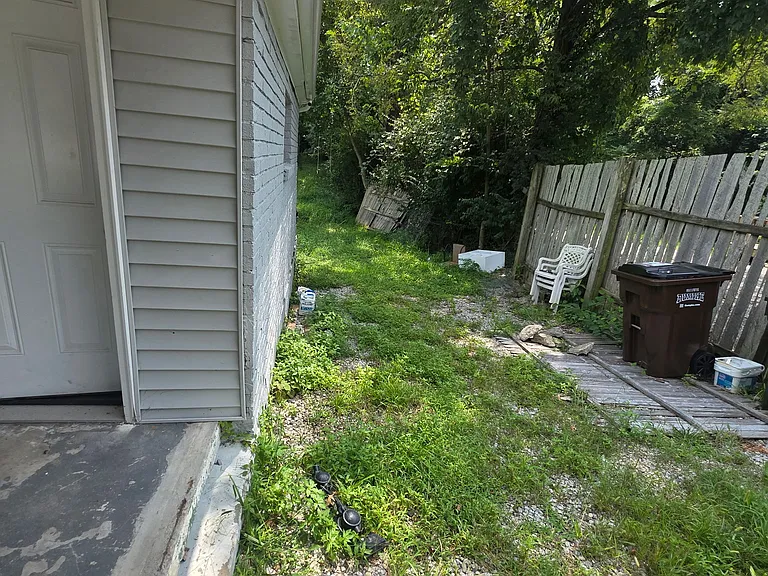 2852 State Route 132 — Photo 3