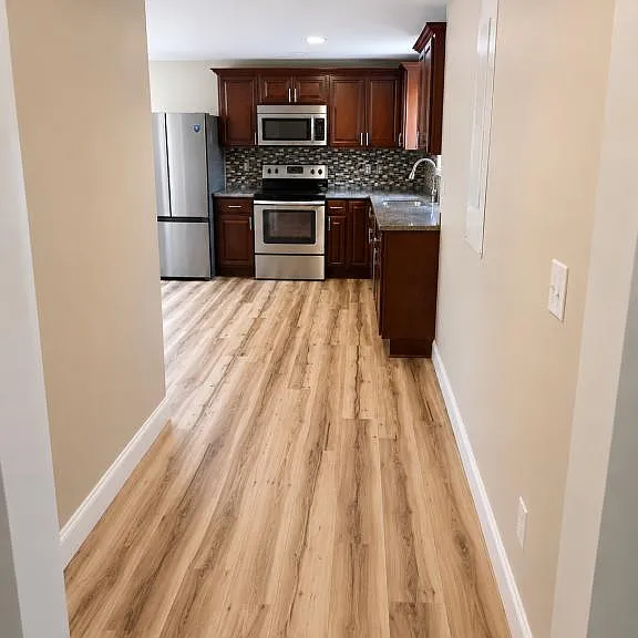 2738 1st Ave — Photo 2