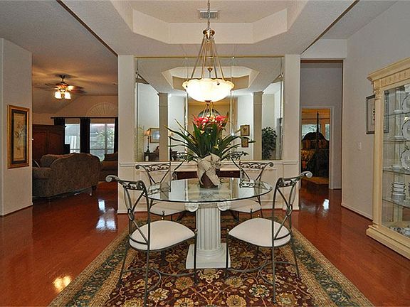 3rd image of 6031 Kristen Park Ln