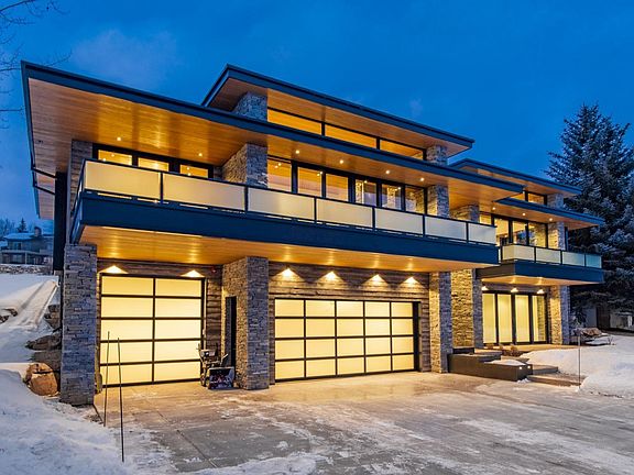 4th image of 2998 American Saddler Dr
