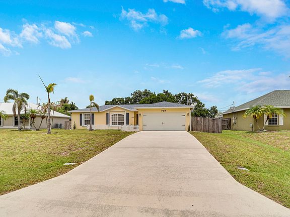 4th image of 729 SW Saragossa Avenue