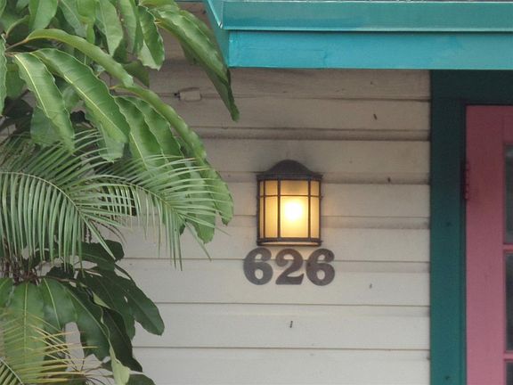 2nd image of 626 SE 4th Ave