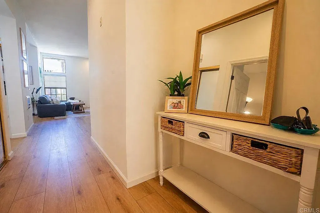 3 bed, 1280 sqft, $4,000 — Photo 2