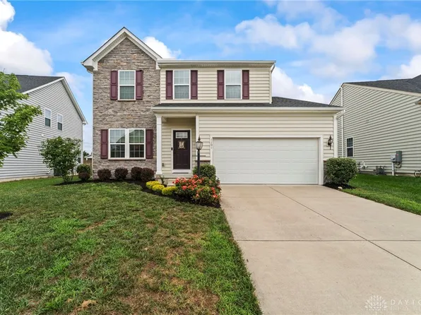 1101 Baywood Dr, Fairborn, OH 45324