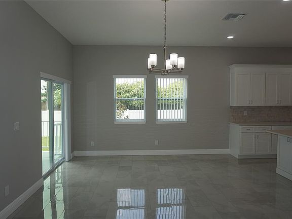 4th image of 12572 TREE STREET