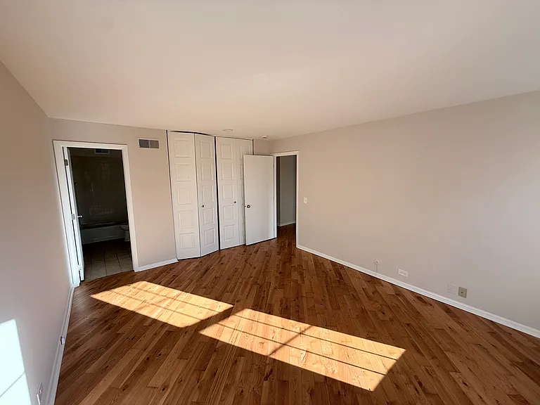 530 Shorely Dr #204 — Photo 10