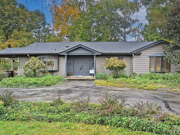 10611 Grimsby Ln, Cincinnati, OH 45241
